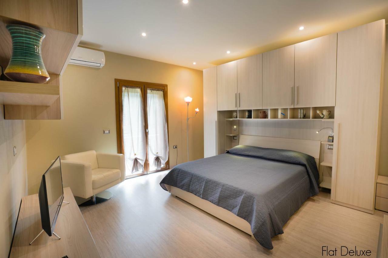 Luxury Home Bosa Marina ,Oristano Экстерьер фото